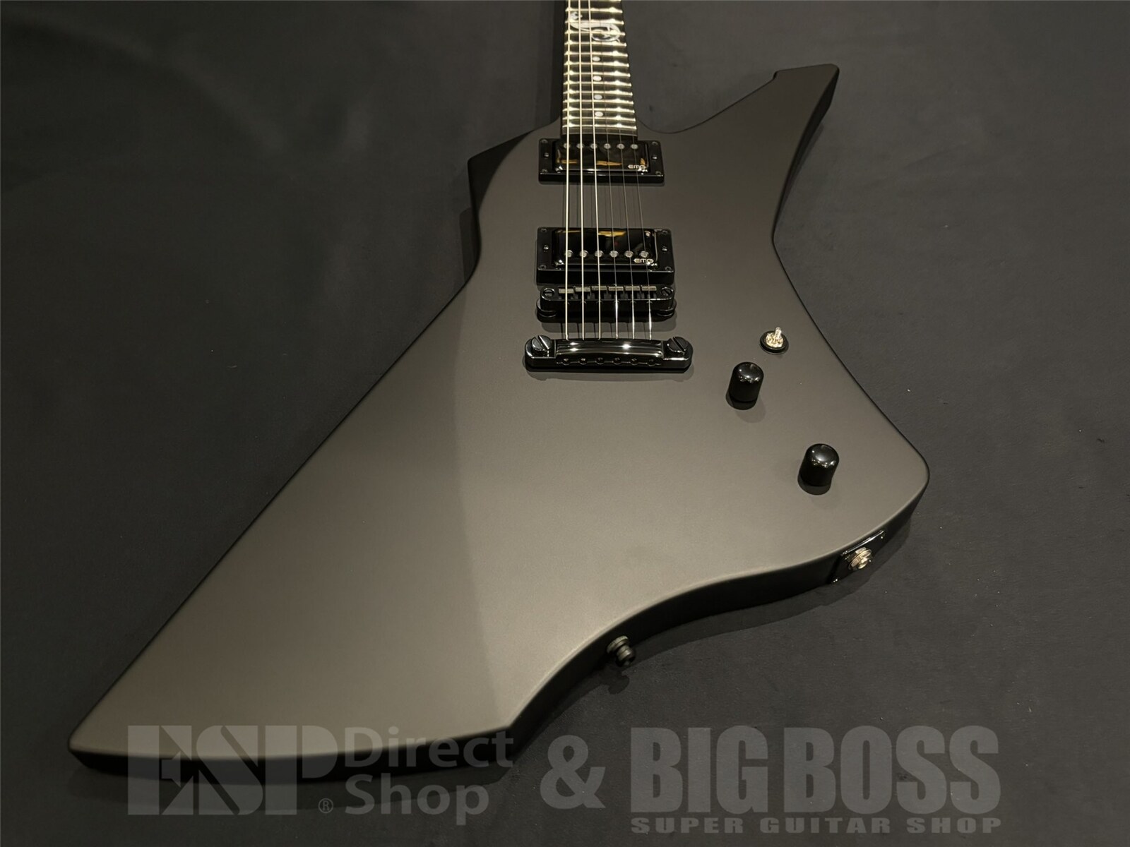 【即納可能】ESP(イーエスピー) SNAKEBYTE (METALLICA James Hetfieldモデル) / Black Satin 京都店 - 2