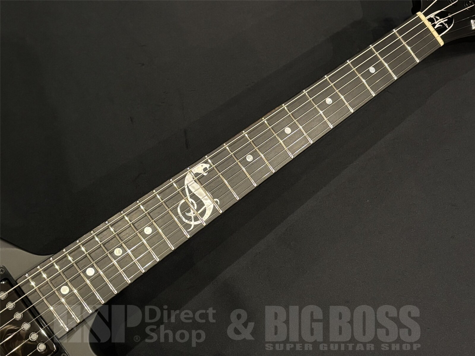 【即納可能】ESP(イーエスピー) SNAKEBYTE (METALLICA James Hetfieldモデル) / Black Satin 京都店 - 9