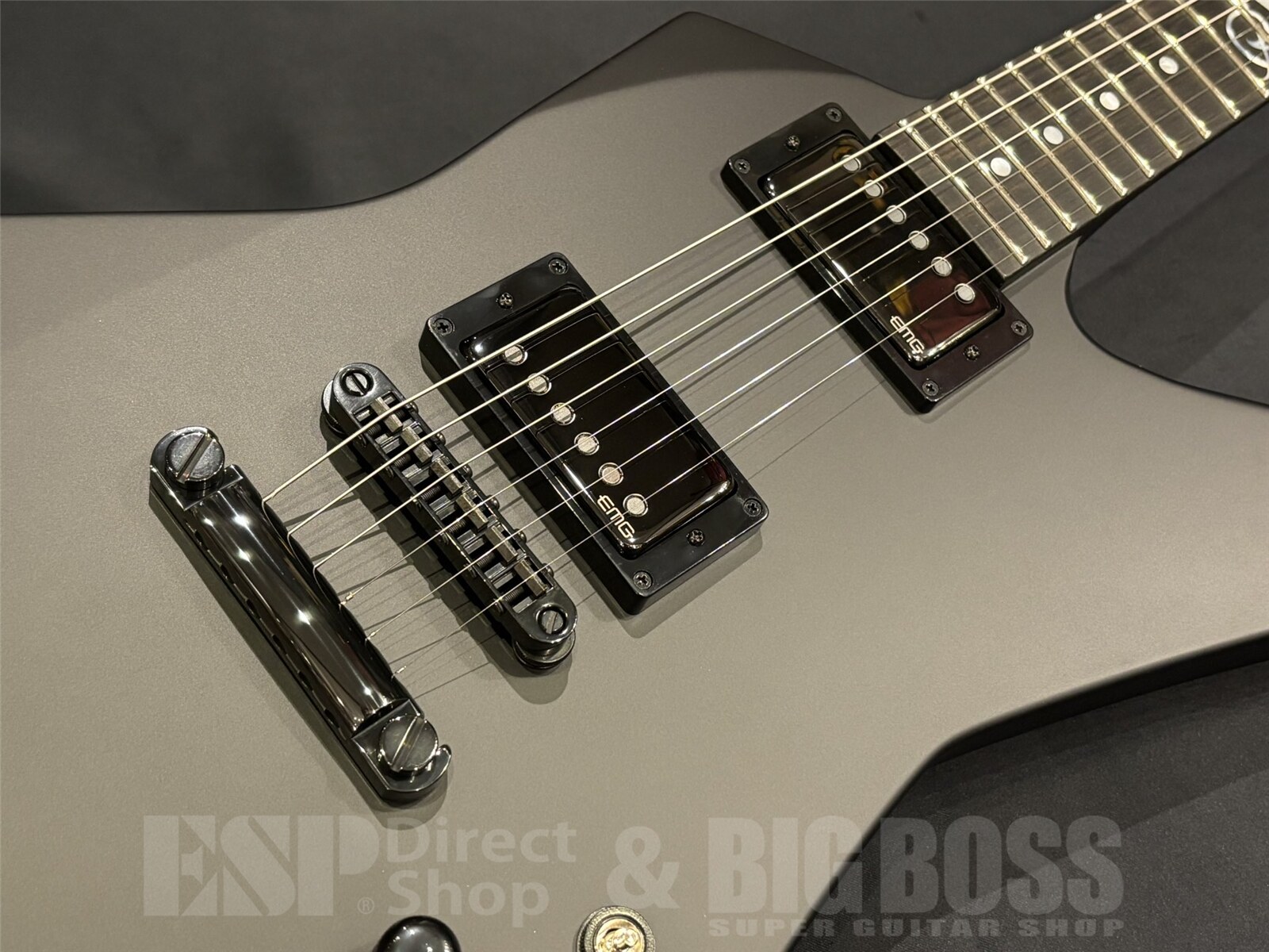 【即納可能】ESP(イーエスピー) SNAKEBYTE (METALLICA James Hetfieldモデル) / Black Satin 京都店 - 11