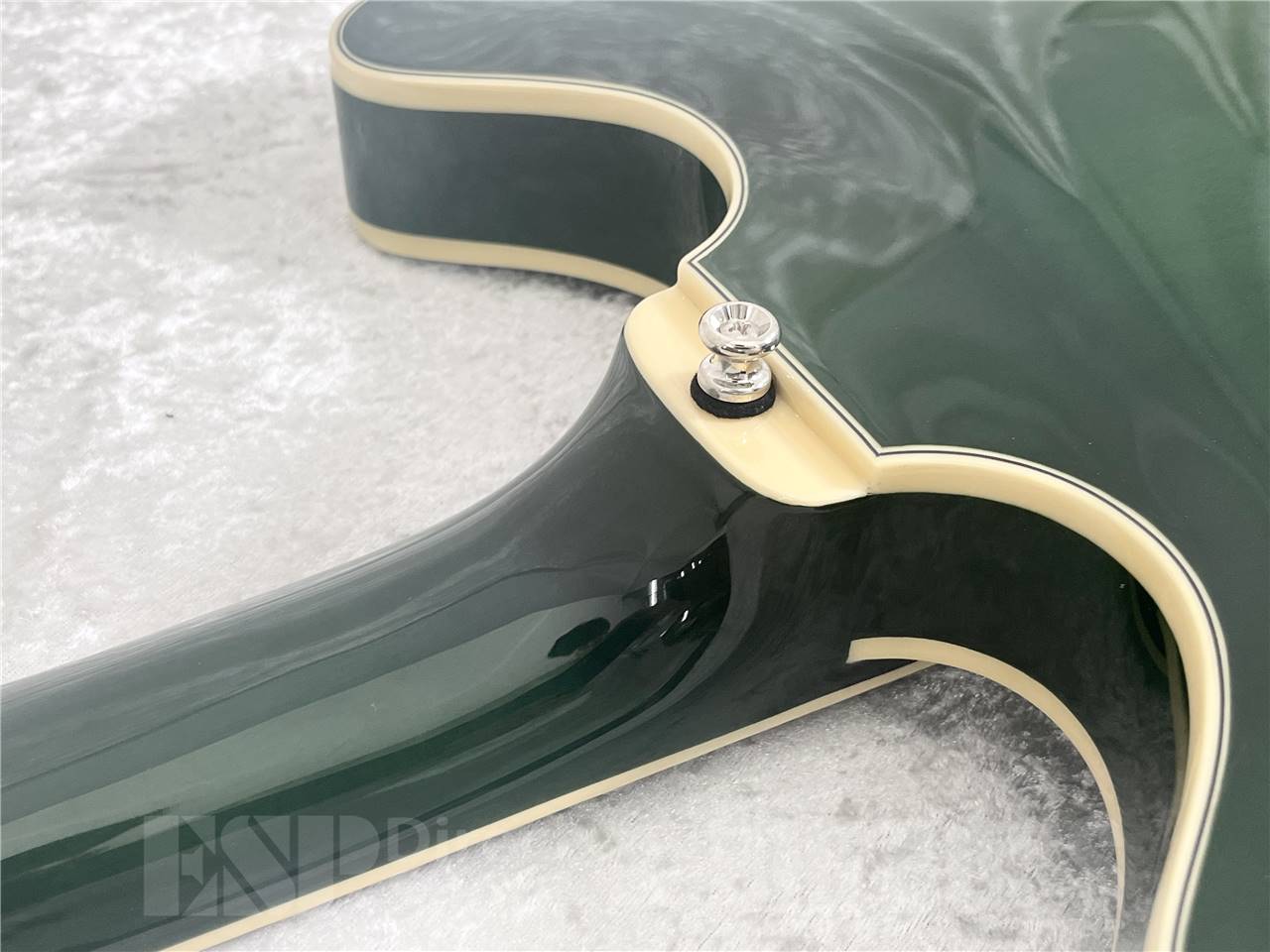 【お取り寄せ商品】GUILD STARFIRE I DC / Emerald Green(セミアコースティックギター) お茶の水駅前店・別館