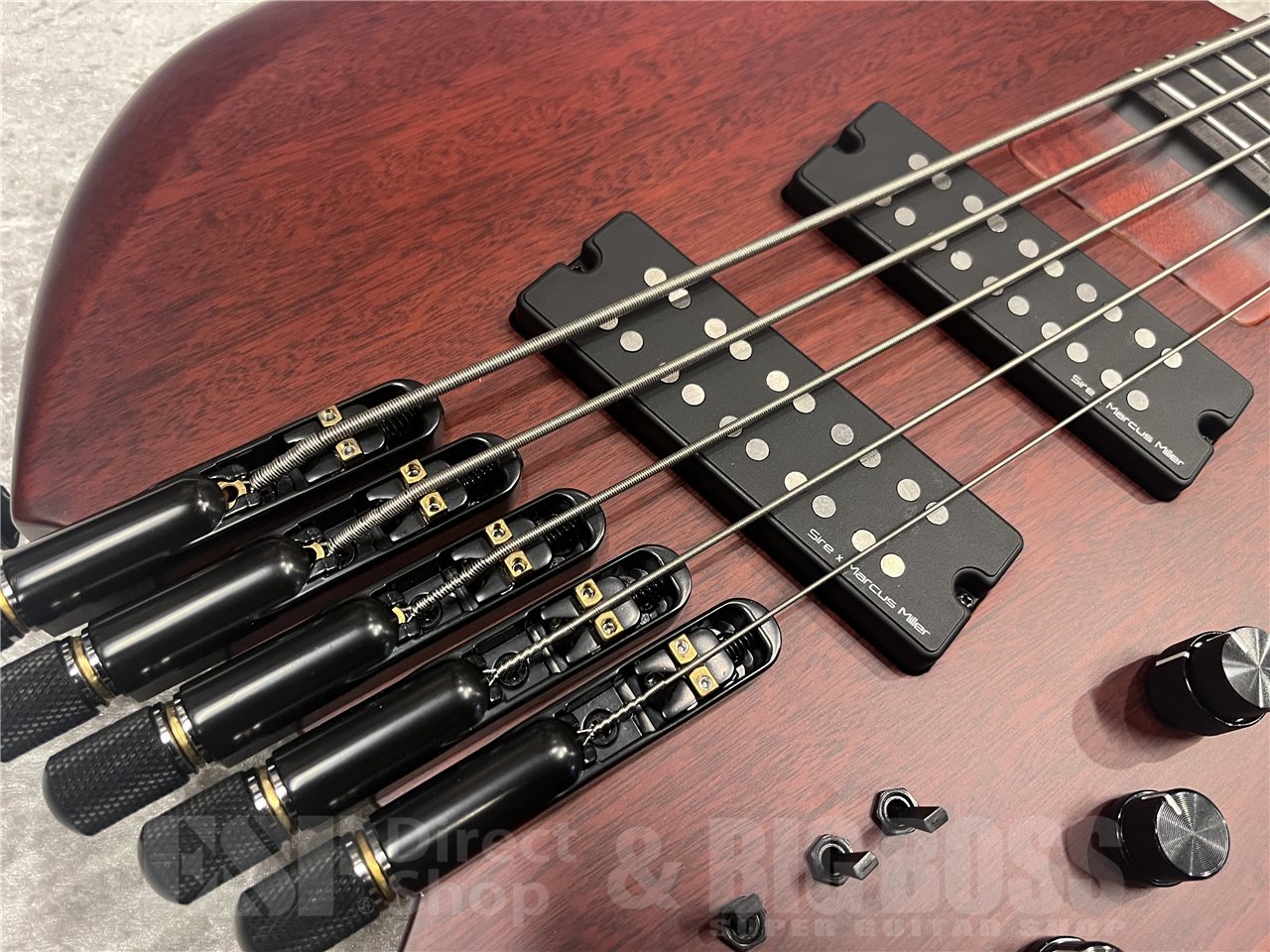 【即納可能】Sire（サイアー）Marcus Miller M6 5-String Headless / MA.S（Mahogany Satin）　名古屋店 - 3