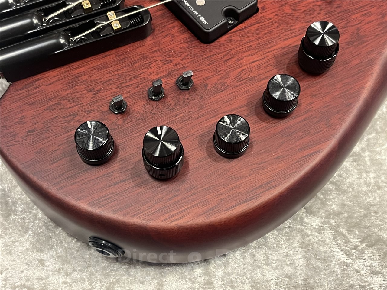 【即納可能】Sire（サイアー）Marcus Miller M6 5-String Headless / MA.S（Mahogany Satin）　名古屋店 - 4