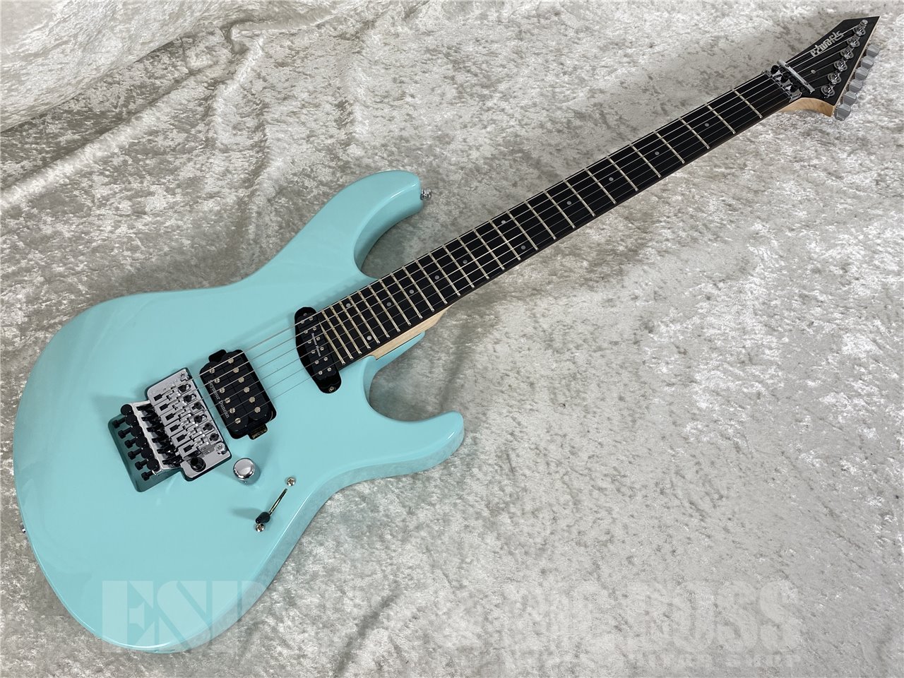 【即納可能】EDWARDS E-MAVERICK(Robin Egg Blue) お茶の水駅前店(東京)