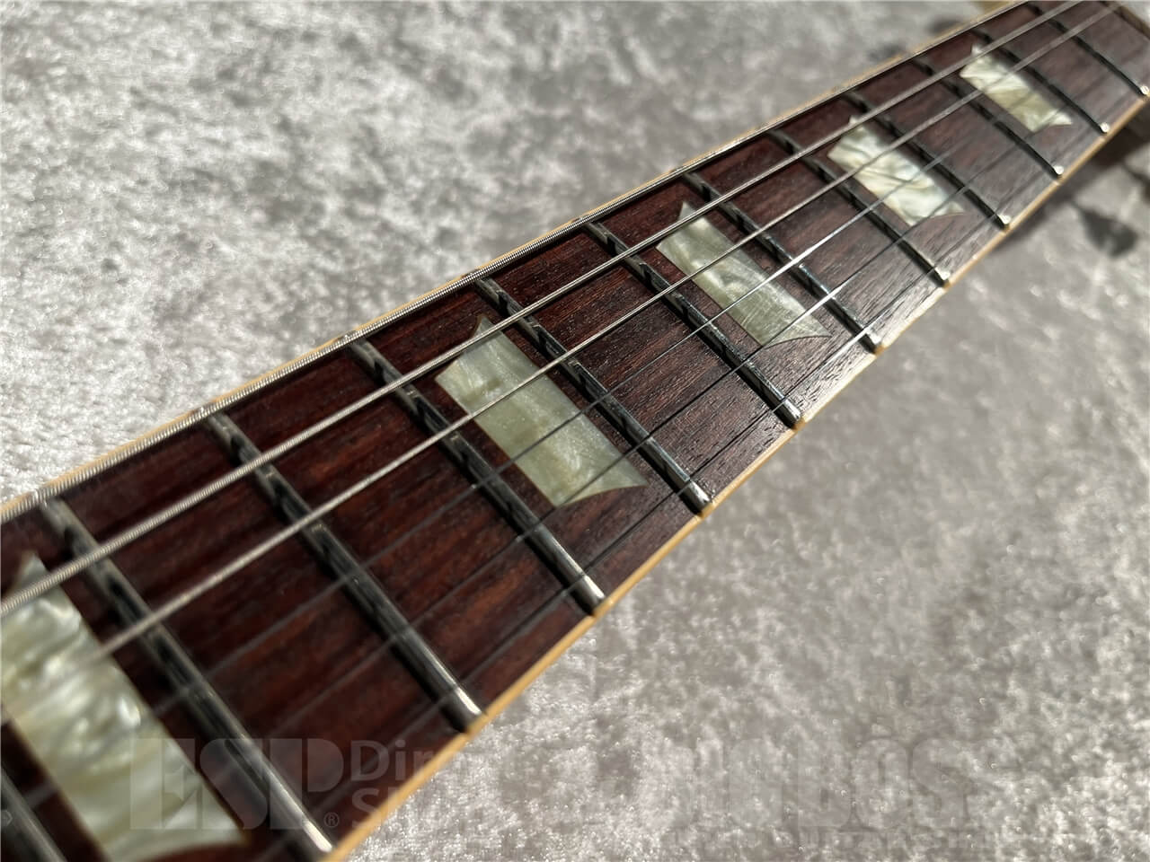 【即納可能/お客様委託中古品】GIBSON (ギブソン) Les Paul Classic Premium Plus 1995 (Cherry Sunburst) 札幌店 - 3