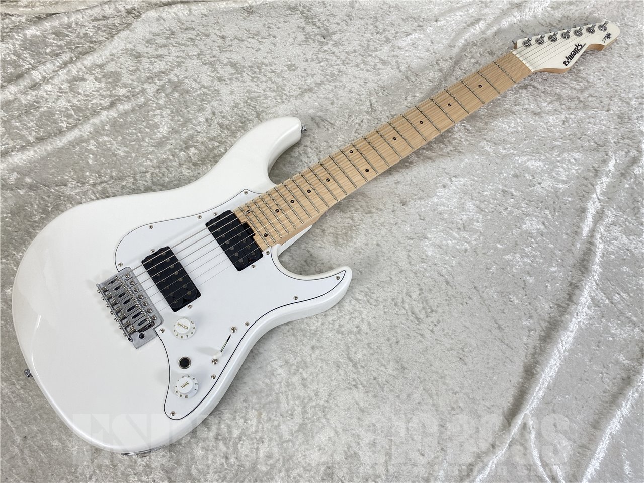 【即納可能】EDWARDS(エドワーズ) E-SYUNAPPER-7 (Pearl White) お茶の水駅前店(東京)
