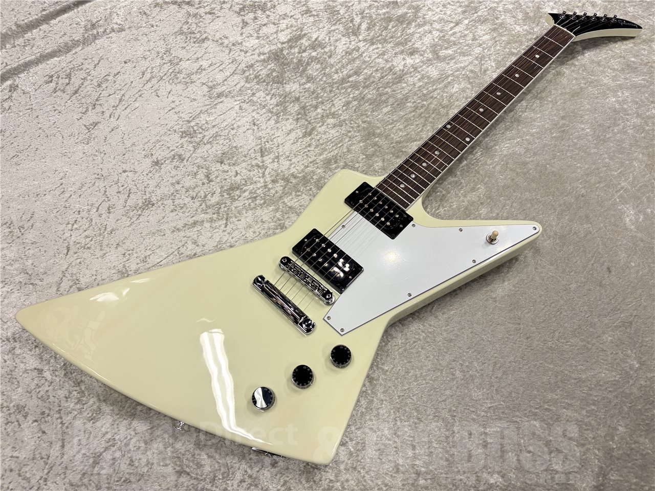 【即納可能】Gibson(ギブソン)70s Explorer(Classic White) 名古屋店