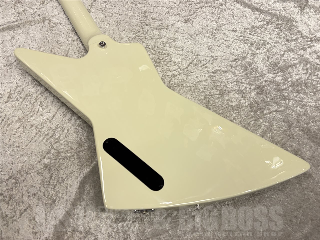 【即納可能】Gibson(ギブソン)70s Explorer(Classic White) 名古屋店 - 8