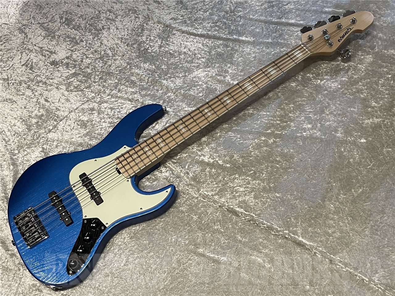 【中古品/即納可能】 EDWARDS(エドワーズ) E-AMAZE-AS-5/M (Solid Metallic Blue) 広島店