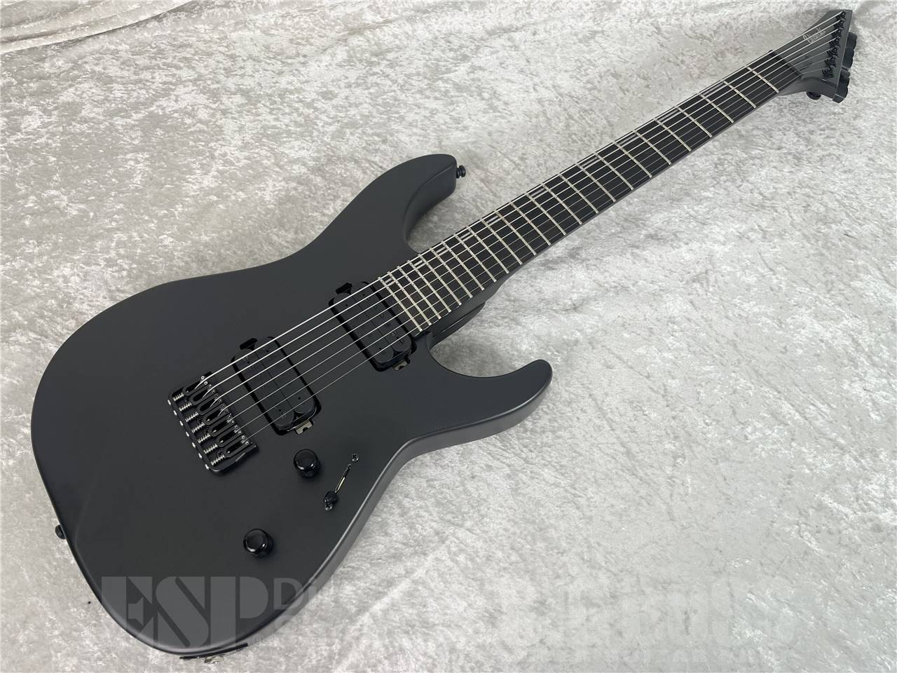 【即納可能】EDWARDS(エドワーズ) E-M-II-7 (Metallic Black Satin) お茶の水駅前店・別館