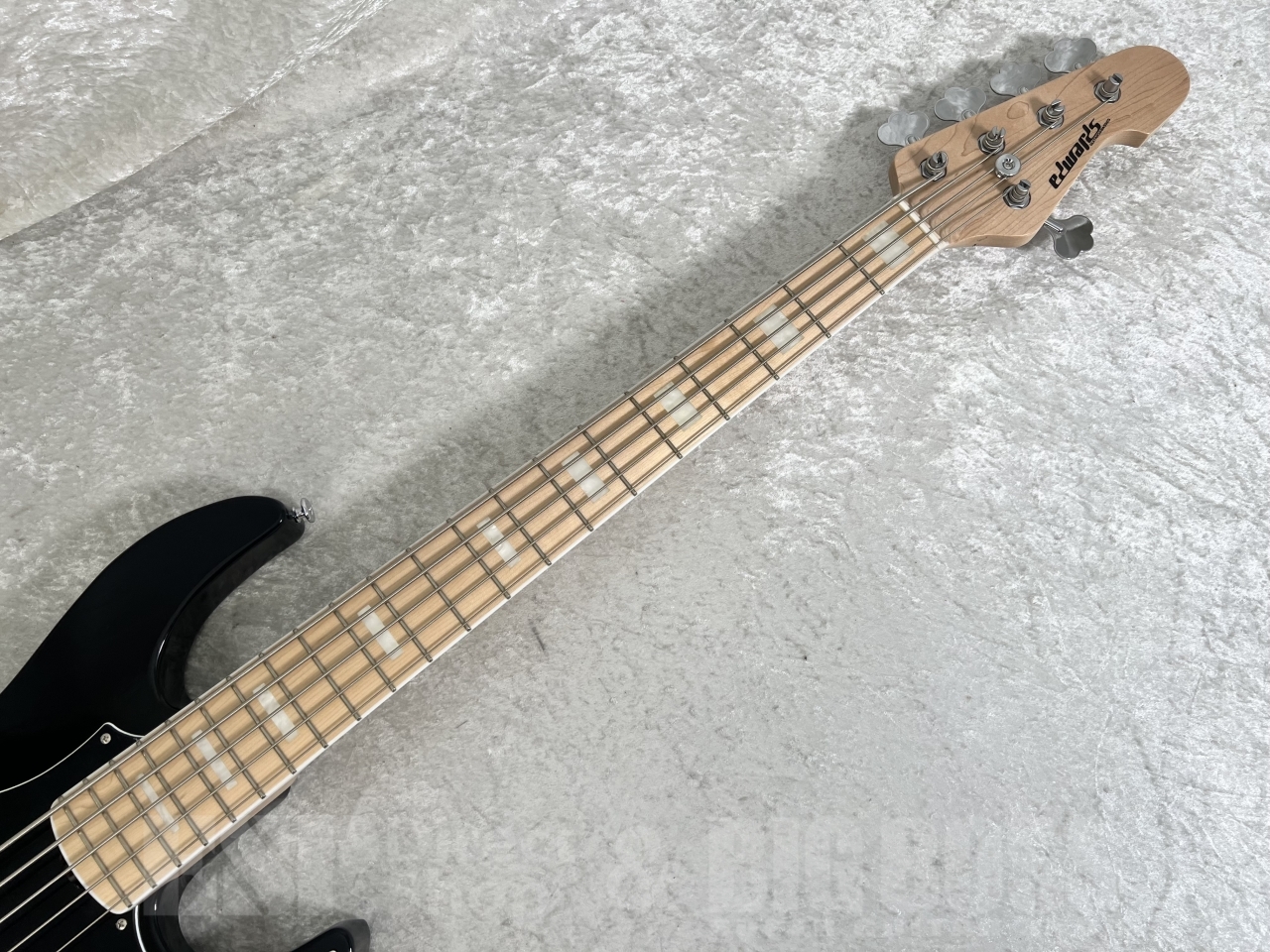 【即納可能】 EDWARDS(エドワーズ) E-AMAZE-5-AS/M Solid Black お茶の水駅前店(東京)