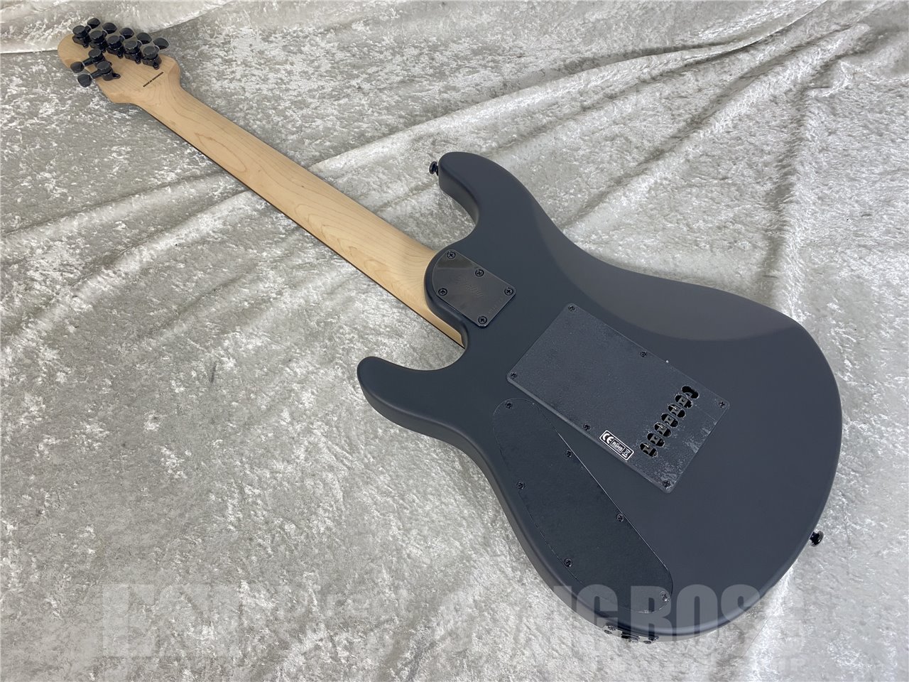 【即納可能】Sterling by MUSIC MAN(スターリンバイミュージックマン) John Petrucci Model JP70 (Stealth Black) お茶の水駅前店(東京) - 10