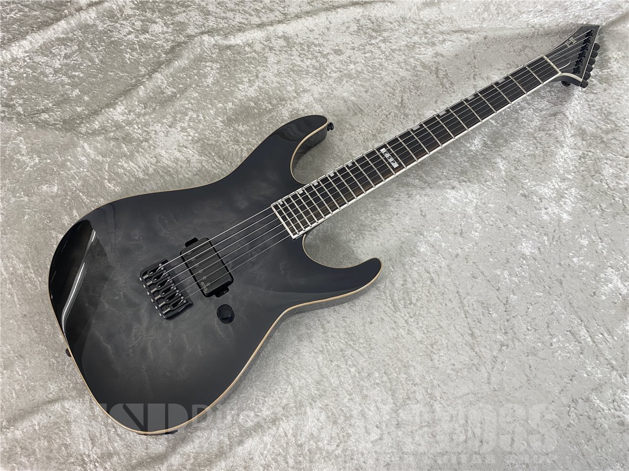 【即納可能】E-II(イーツー) M-I THRU NT QM (See Thru Black Sunburst) お茶の水駅前店(東京)