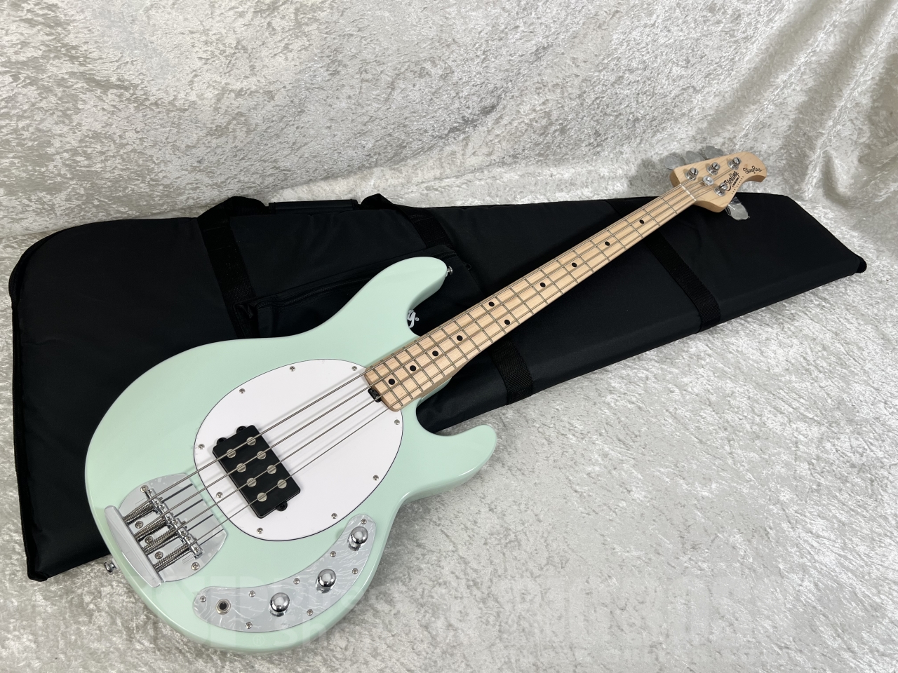 【即納可能】Sterling by MUSIC MAN(スターリンバイミュージックマン) S.U.B RAY4 / Mint Green お茶の水駅前店(東京)