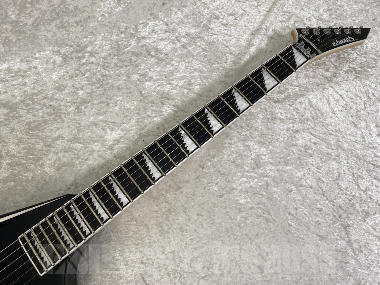 【即納可能】EDWARDS(エドワーズ) E-ALEXI SAWTOOTH  (BODOM AFTER MIDNIGHT/Alexi Laihoモデル) お茶の水駅前店(東京)