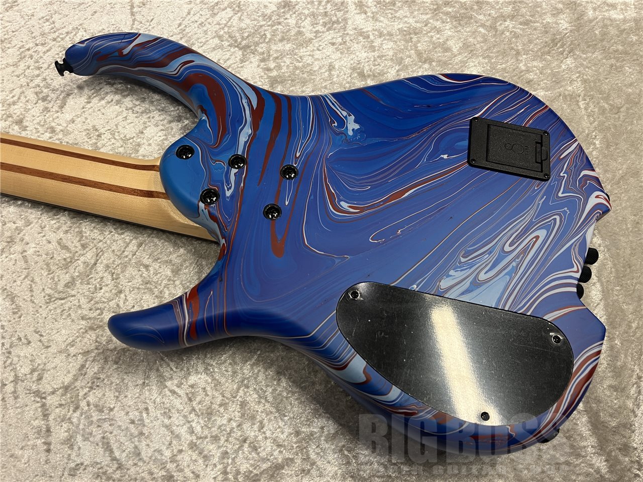 【即納可能】Sire（サイアー）Marcus Miller M6 4-String Headless Swirl（Blue Swirl）　名古屋店 - 8