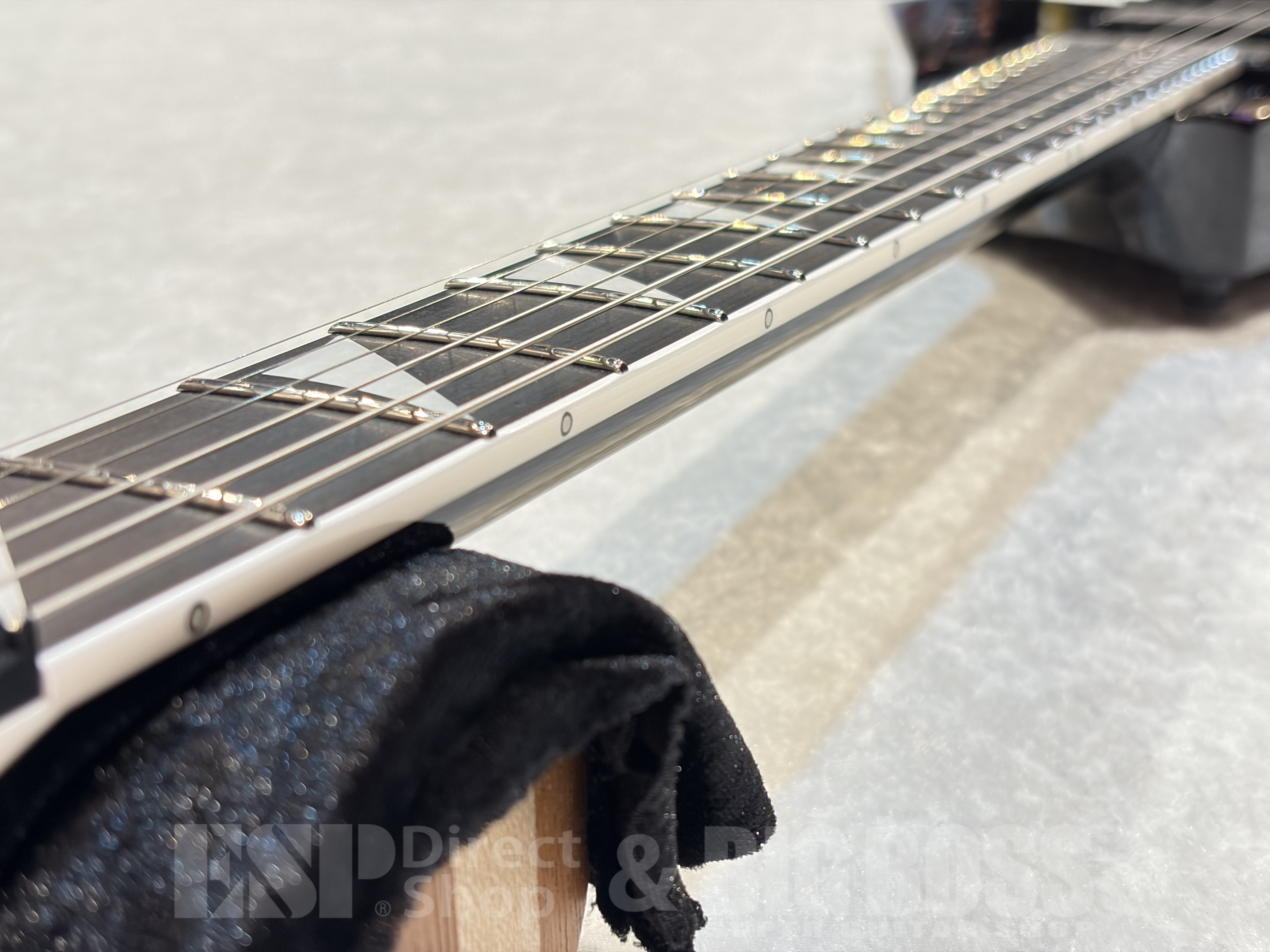【即納可能】ESP (イーエスピー) ESP-ARROW FR 【Black w/ANDROMEDA】福岡店 - 4