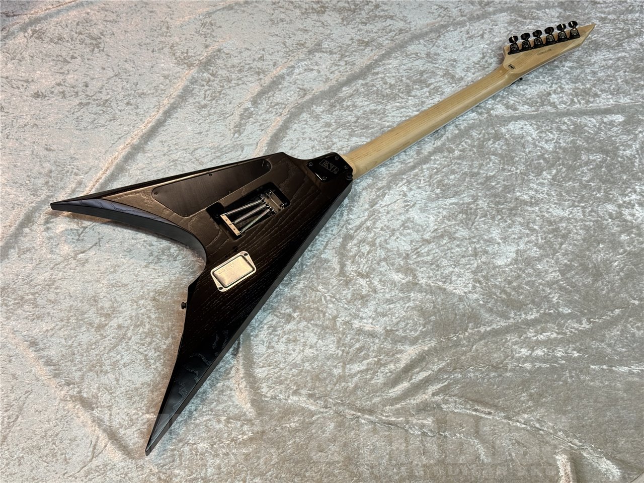 EDWARDS(エドワーズ) E-ARROW-1H / Alternative Black 広島店