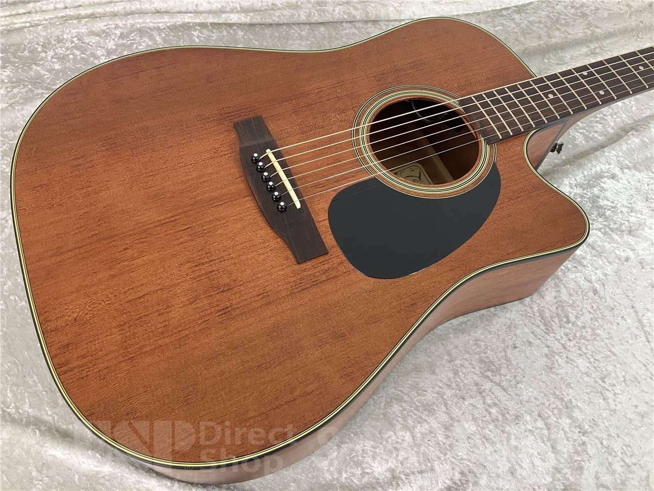 【即納可能/中古品】Takamine(タカミネ) EF340SC GN (エレアコ) お茶の水駅前店・別館 - 2