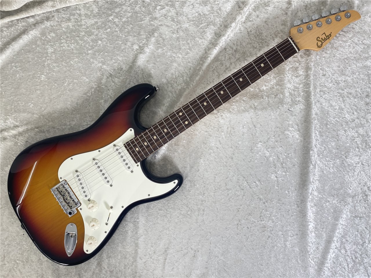 【即納可能】Suhr(サー) Classic S (3 Tone Burst) お茶の水駅前店(東京) - 2