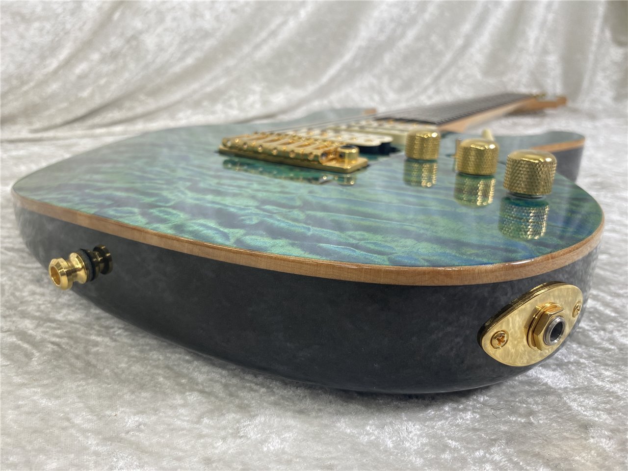 【即納可能/中古品】FREEDOM CUSTOM GUITAR RESEARCH Hydra 2Point 24F Premium Grade Quilt Maple(そよ風) お茶の水駅前店(東京) - 4