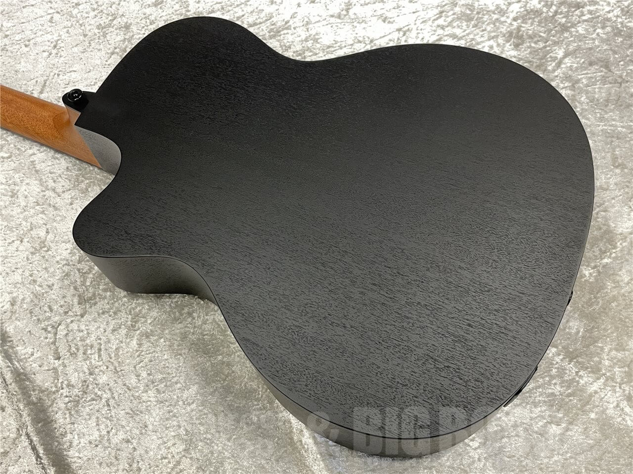 【即納可能】LAG Guitars（ラグギターズ）T70ACE（BLACK & BROWN）　名古屋店