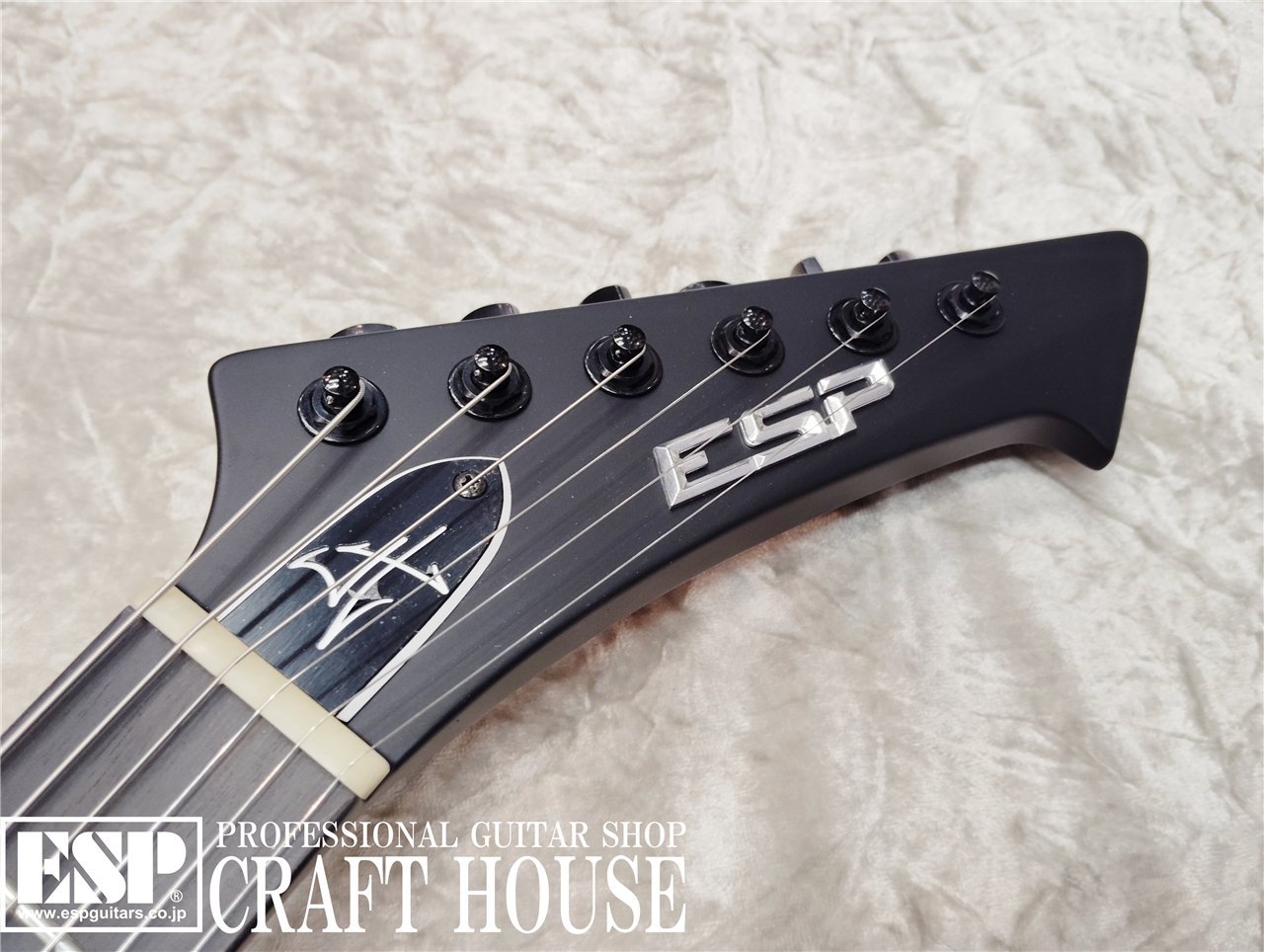 【即納可能】ESP SNAKEBYTE / Black Satin 渋谷店