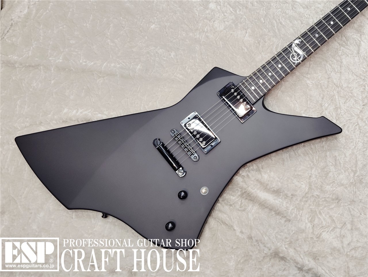 【即納可能】ESP SNAKEBYTE / Black Satin 渋谷店