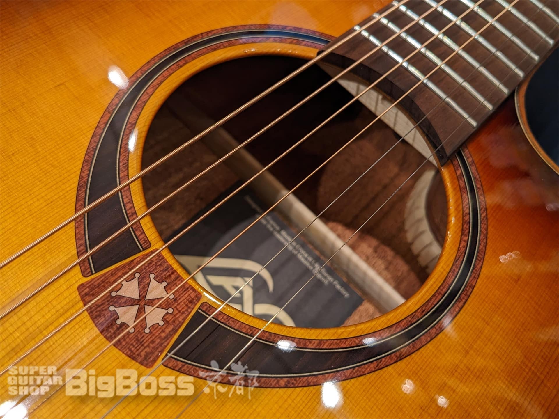【即納可能】LAG Guitars(ラグギターズ) T118DCE-BRS 京都店