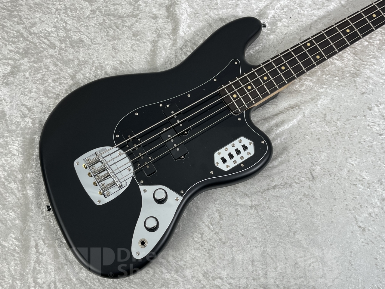 【即納可能】EDWARDS Platinum Edition(エドワーズプラチナムエディション) E-HTB-01 (The Novembers, Petit Brabancon/高松浩史モデル) お茶の水駅前店(東京)