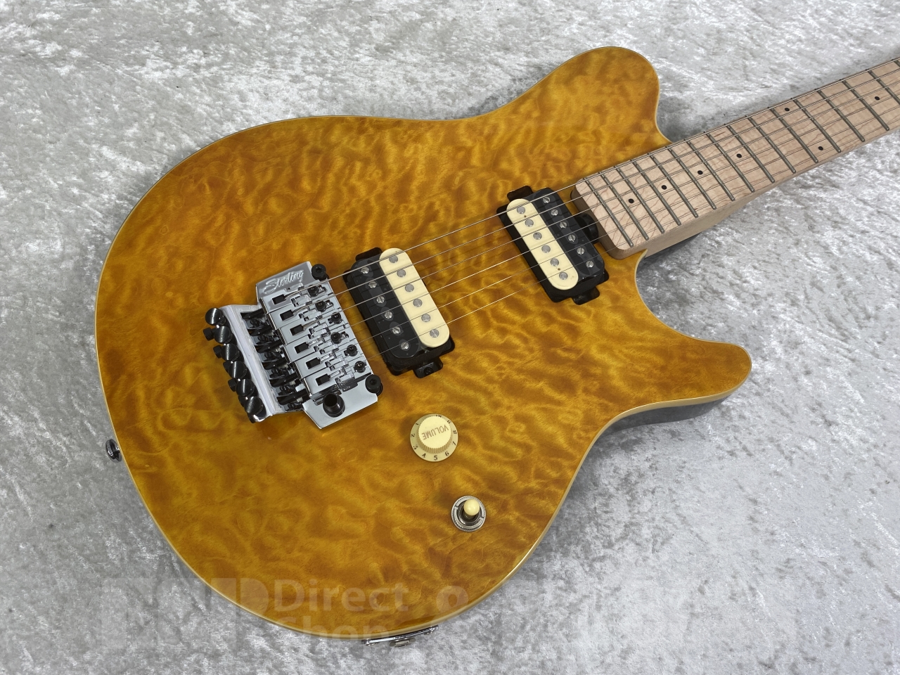 【即納可能】Sterling by MUSICMAN(スターリン バイ ミュージックマン) AX40-TGO-M / Trans Gold お茶の水駅前店(東京)