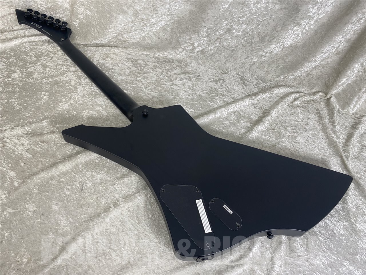 【即納可能】LTD(エルティーディー) SNAKEBYTE / Black Satin (METALLICA/James Hetfieldモデル) お茶の水駅前店(東京) - 9