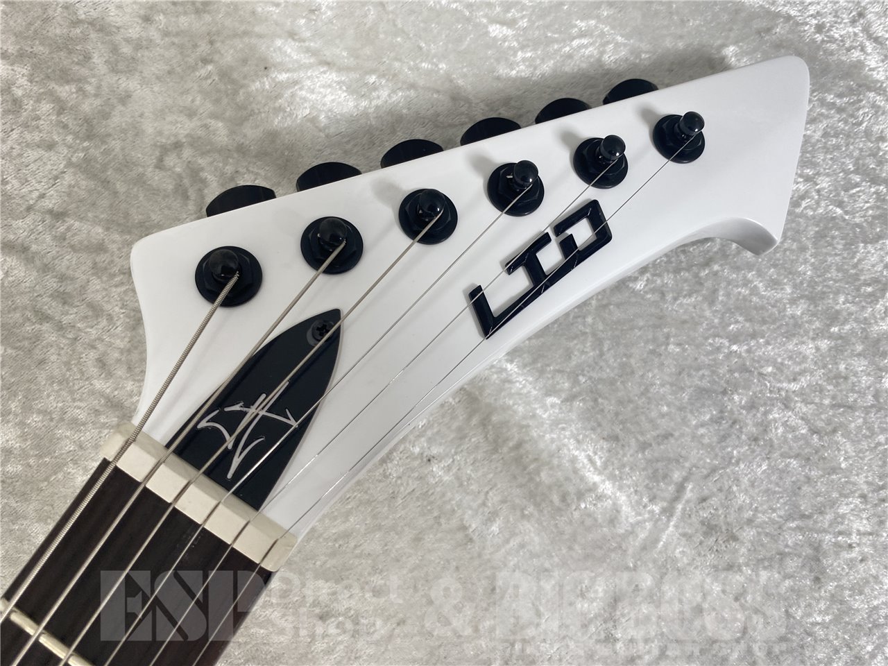 【即納可能】LTD(エルティーディー) SNAKEBYTE / Snow White (METALLICA/James Hetfieldモデル) お茶の水駅前店(東京) - 8