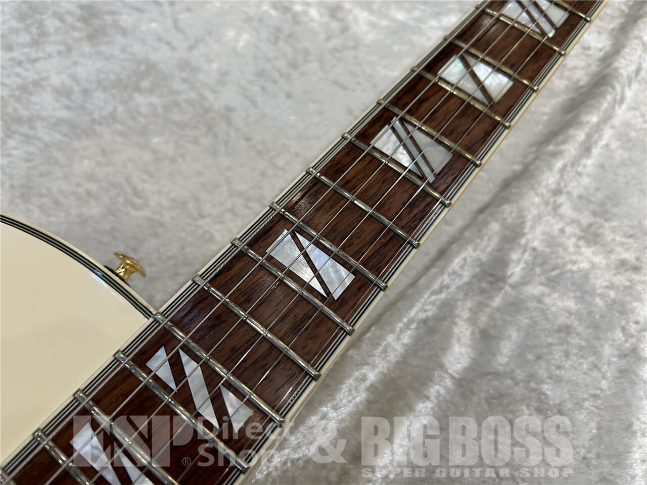 【即納可能/お客様委託品】Washburn（ワッシュバーン）1997 Washburn J9 VG Washington / White 仙台店 - 4