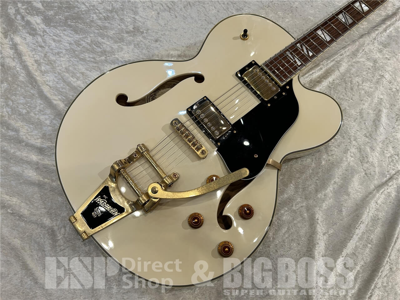 【即納可能/お客様委託品】Washburn（ワッシュバーン）1997 Washburn J9 VG Washington / White 仙台店 - 2