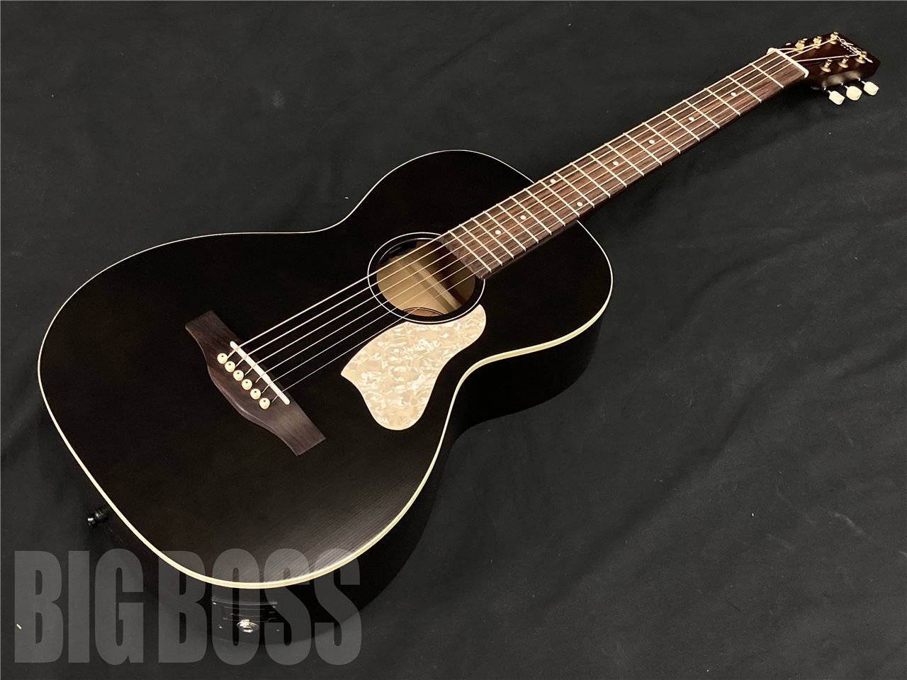 Art&Lutherie(アートアンドルシアー) Roadhouse Faded Black E/A（エレクトリックアコースティックギター）