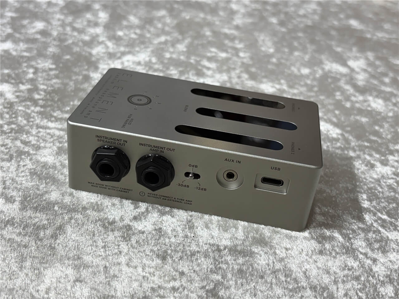 【即納可能】Darkglass Electronics(ダークグラスエレクトロニクス) ELEMENT (キャビネットシミュレーター／ヘッドフォンアンプ) 札幌店 - 3