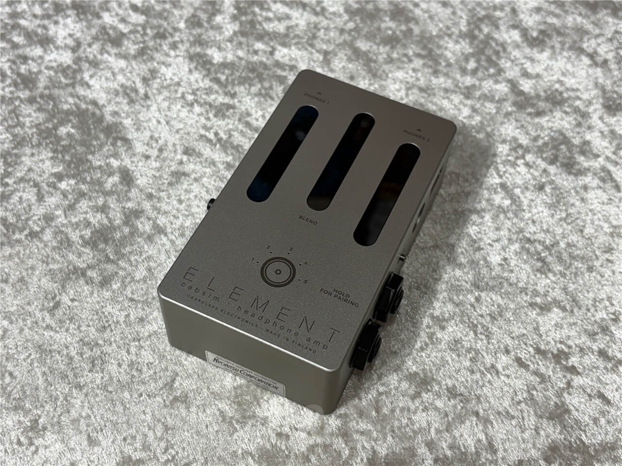 【即納可能】Darkglass Electronics(ダークグラスエレクトロニクス) ELEMENT (キャビネットシミュレーター／ヘッドフォンアンプ) 札幌店