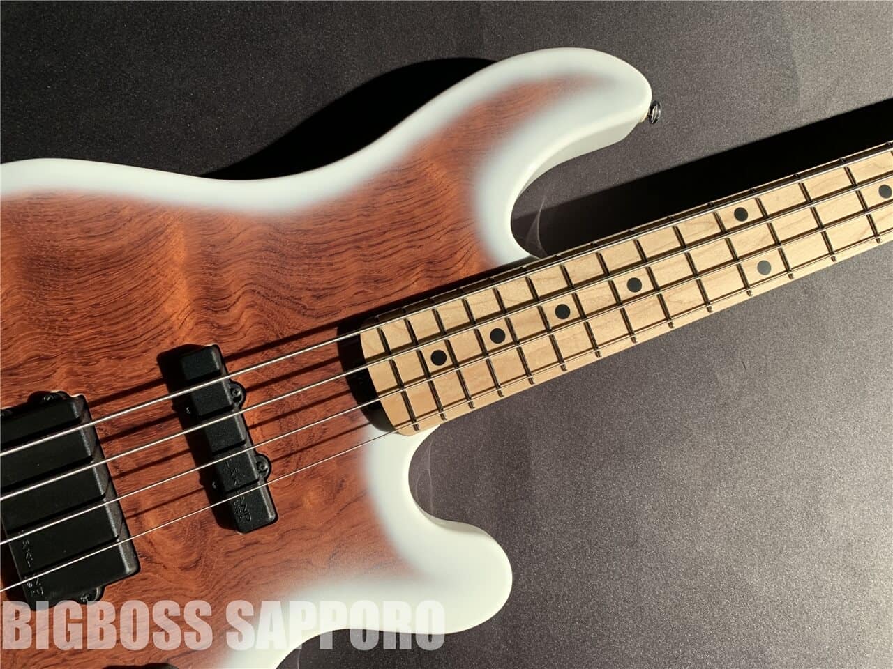 【即納可能】LAKLAND(レイクランド) SL44-94 Deluxe Bubinga (Snow White Sunburst / Maple FB) 札幌店 - 3