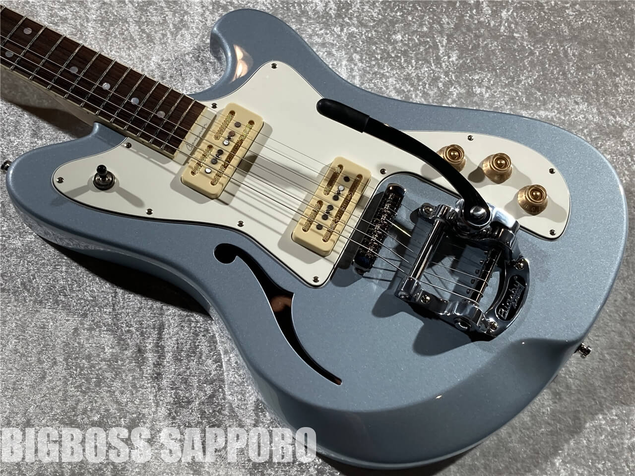 【即納可能】Baum Guitars(バウムギターズ) Conquer 59 with Tremolo (Skyline Blue) 札幌店 - 10