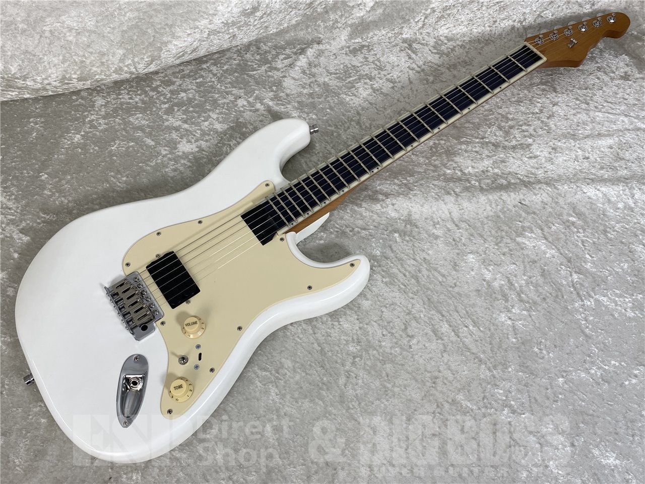 【即納可能】TabNavi Guitar(タブナビギター) TG-100 / White お茶の水駅前店(東京)