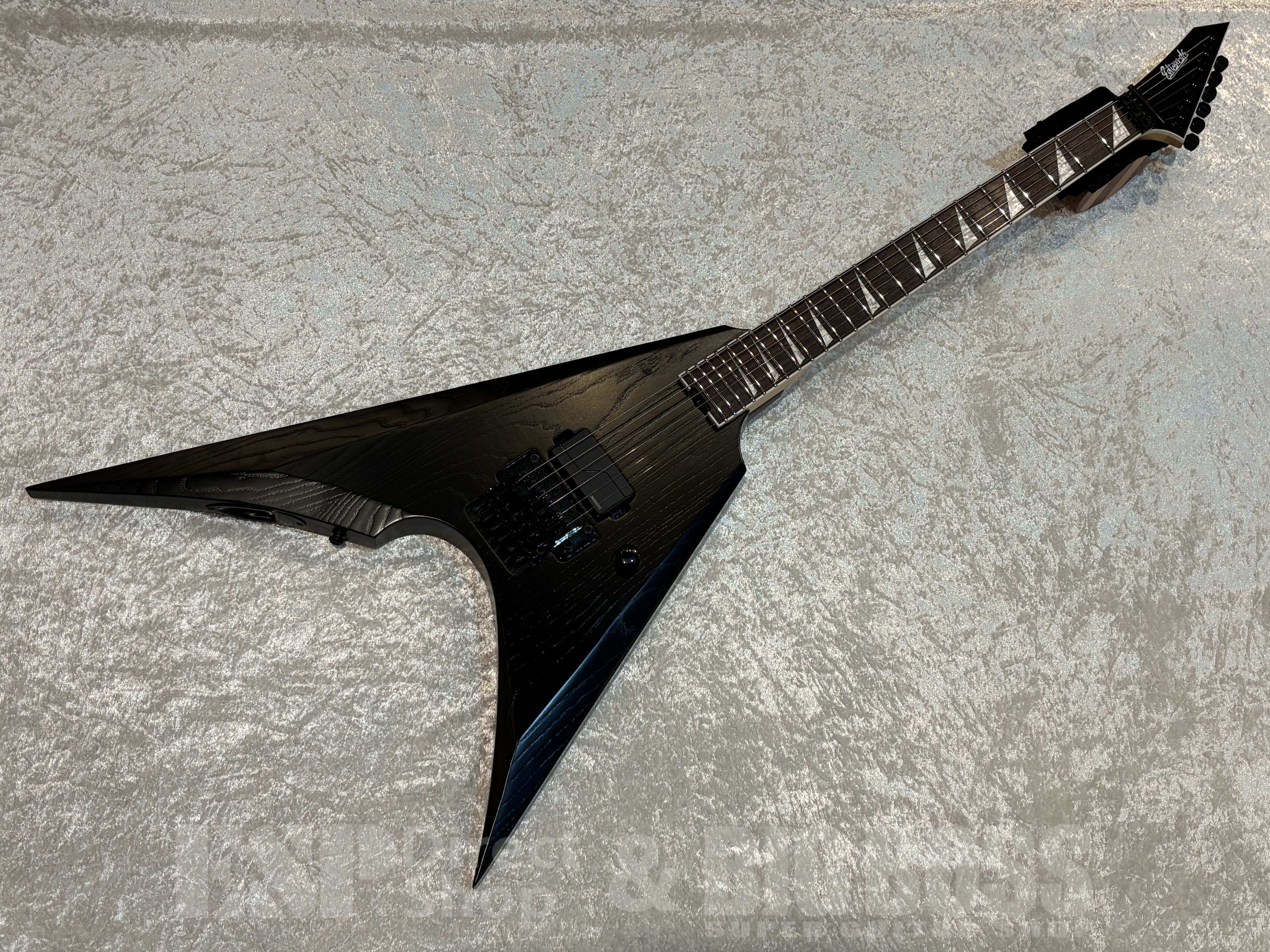 【即納可能】EDWARDS(エドワーズ) E-ARROW-1H【Alternative Black】福岡店