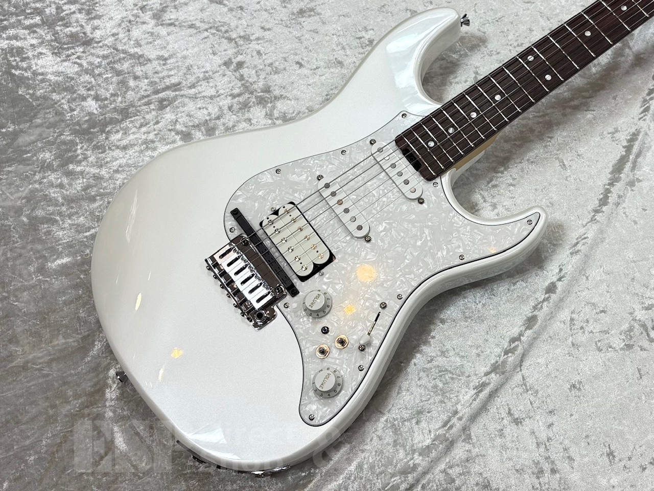 【即納可能】EDWARDS（エドワーズ）E-SNAPPER-GK-AL/R/Pearl White GWS