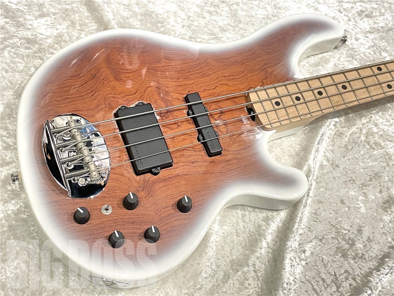 【即納可能】LAKLAND（レイクランド）SL44-94 Deluxe Bubinga（Snow White Sunburst / Maple FB）　名古屋店