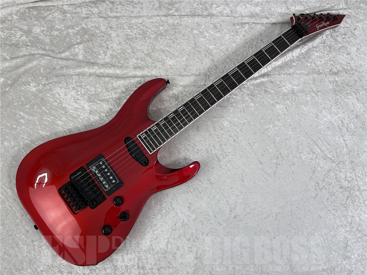 ギター GRASS ROOTS G-HORIZON-FR GrassRootsより、フラッグシップモデルであるHORIZONの直系