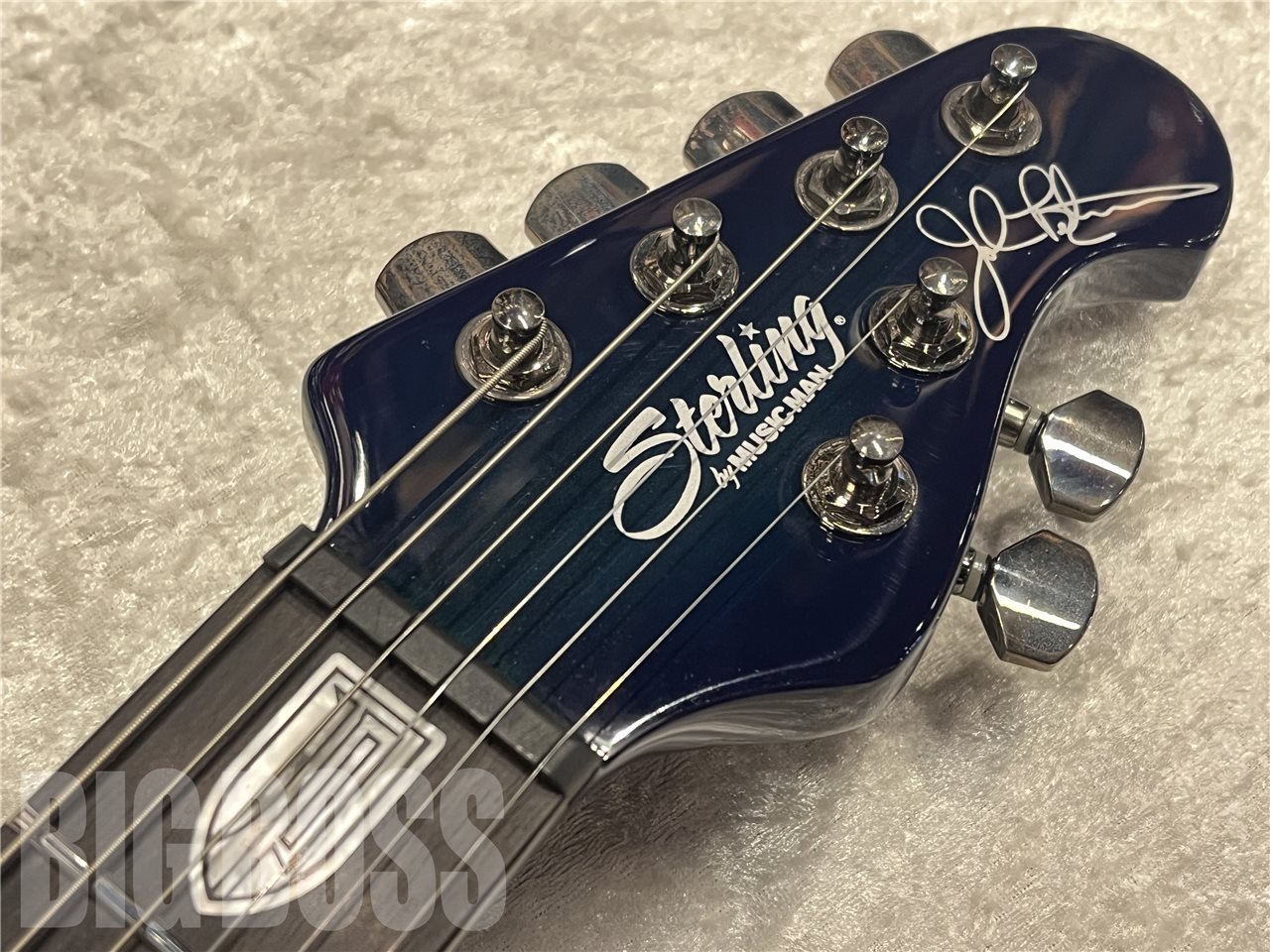 【即納可能】Sterling by MUSIC MAN（スターリンバイミュージックマン）Majesty X DiMarzio 6 MAJ200（Cerulean Paradise）　名古屋店