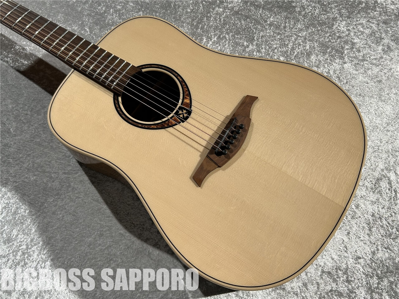 【即納可能/BigBonusFesta!!】LAG Guitars(ラグギターズ) T318D 札幌店