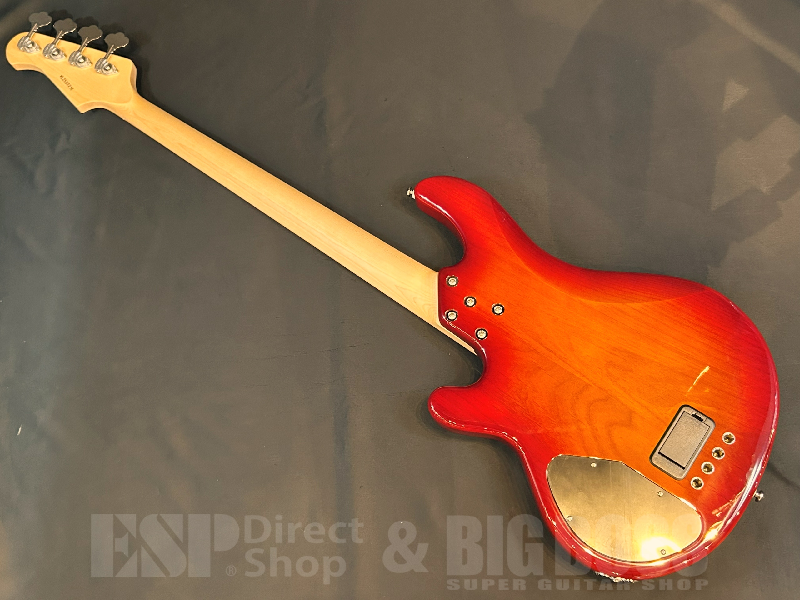 【即納可能】LAKLAND(レイクランド) SK-4DX Cherry Sunburst / Maple FB 大阪店 - 6