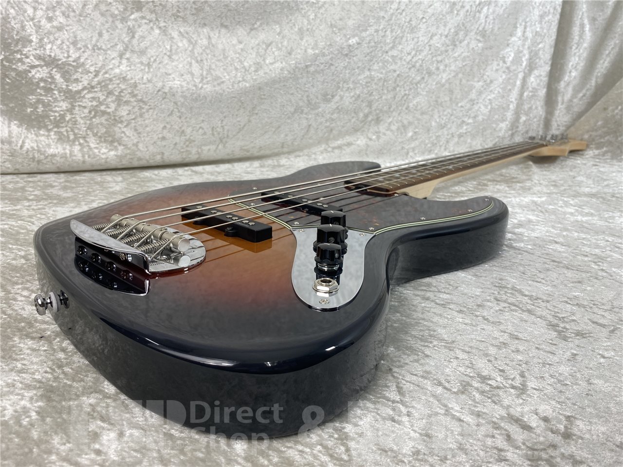 【即納可能】Lakland(レイクランド) Skyline Japan Series SK-460 / 3 Tone Sunburst 駅前店 - 4