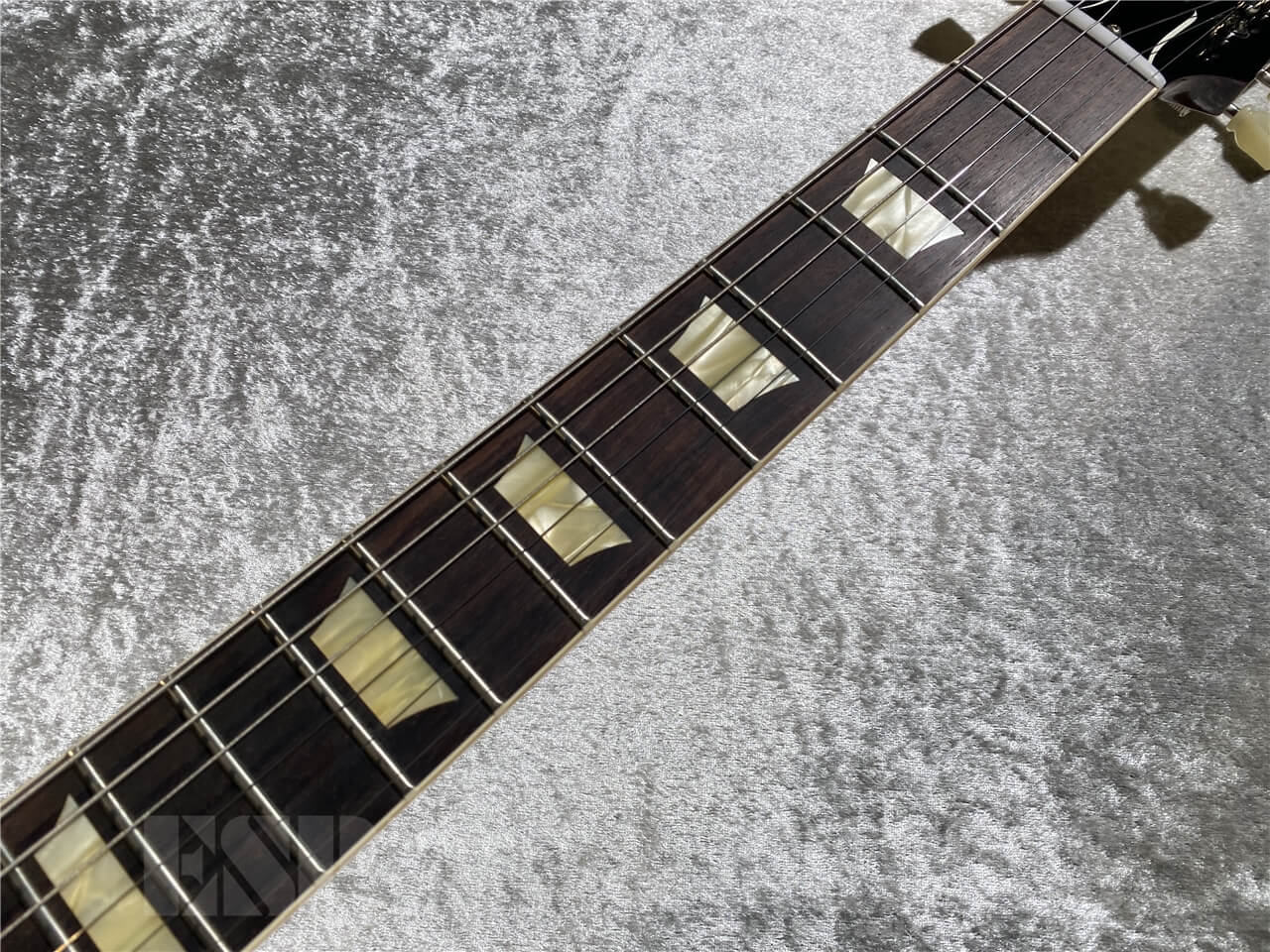 【即納可能】Gibson Custom Shop(ギブソンカスタムショップ) 1959 Les Paul Standard Reissue VOS (Washed Cherry Sunburst) 札幌店 - 4