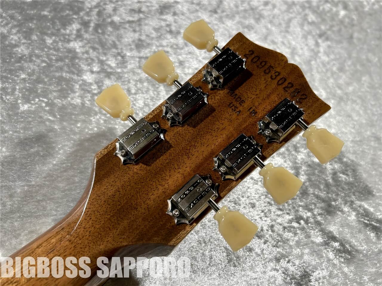 【即納可能/OUTLET/チョイ傷アリ】GIBSON(ギブソン) Les Paul Standard '50s (Gold Top) 札幌店 - 8